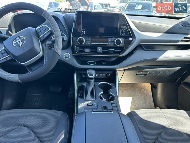 Черный Тойота Хайлендер, объемом двигателя 2.4 л и пробегом 21 тыс. км за 42300 $, фото 14 на Automoto.ua