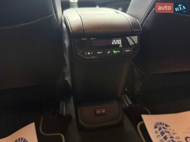 Чорний Тойота Хайлендер, об'ємом двигуна 2.49 л та пробігом 57 тис. км за 58800 $, фото 19 на Automoto.ua