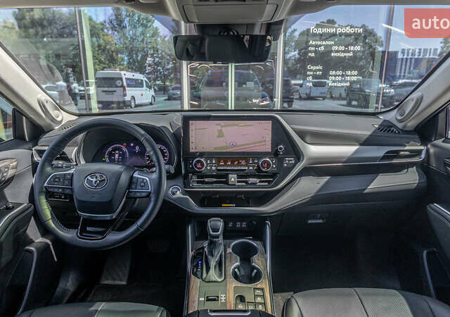 Тойота Хайлендер 2023 в Днепре (Днепропетровске) на Automoto.ua Черный Тойота Хайлендер, объемом двигателя 2.49 л и пробегом 29 тыс. км за 67277 $, фото 7 на Automoto.ua