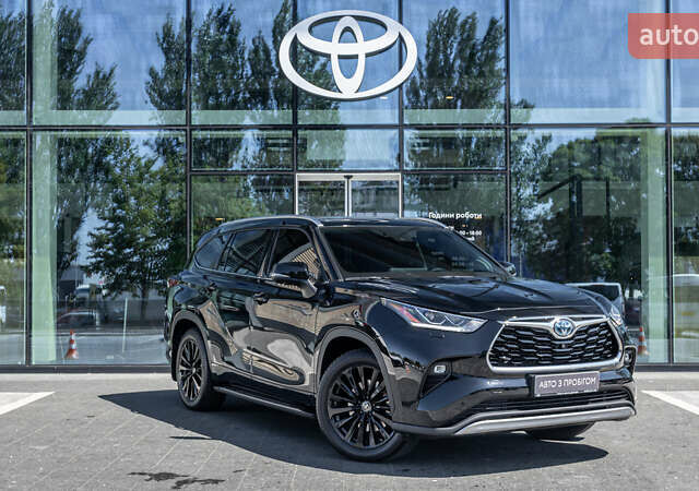 Тойота Хайлендер 2023 в Днепре (Днепропетровске) на Automoto.ua Черный Тойота Хайлендер, объемом двигателя 2.49 л и пробегом 29 тыс. км за 67277 $, фото 21 на Automoto.ua