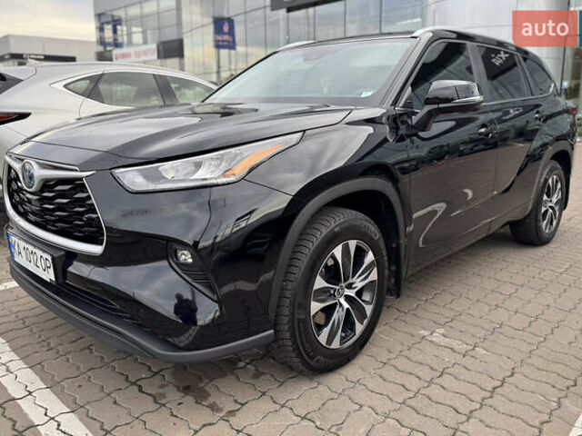 Черный Тойота Хайлендер, объемом двигателя 2.49 л и пробегом 8 тыс. км за 62500 $, фото 4 на Automoto.ua