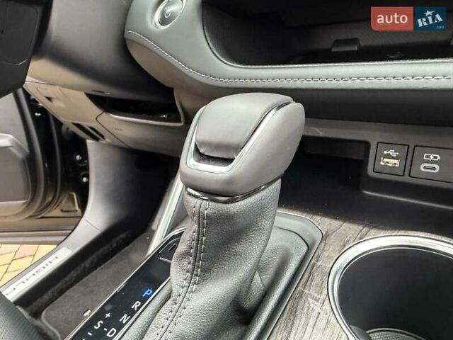 Черный Тойота Хайлендер, объемом двигателя 2.49 л и пробегом 18 тыс. км за 66700 $, фото 39 на Automoto.ua