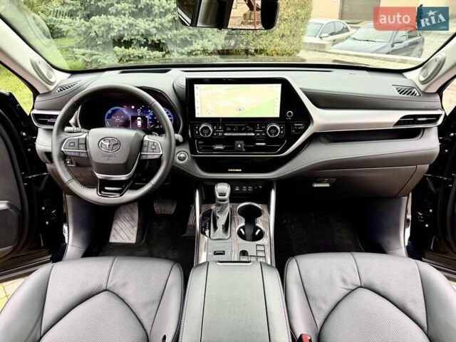 Черный Тойота Хайлендер, объемом двигателя 2.49 л и пробегом 18 тыс. км за 66700 $, фото 31 на Automoto.ua