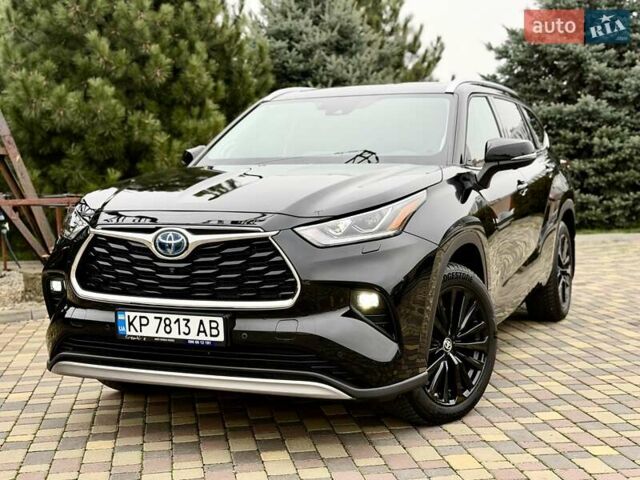 Черный Тойота Хайлендер, объемом двигателя 2.49 л и пробегом 18 тыс. км за 66700 $, фото 3 на Automoto.ua