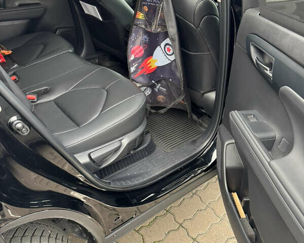 Черный Тойота Хайлендер, объемом двигателя 2.49 л и пробегом 8 тыс. км за 62500 $, фото 9 на Automoto.ua