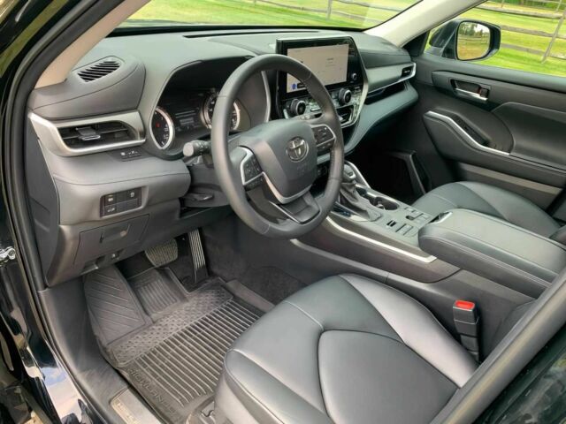 Черный Тойота Хайлендер, объемом двигателя 2.4 л и пробегом 27 тыс. км за 22500 $, фото 10 на Automoto.ua