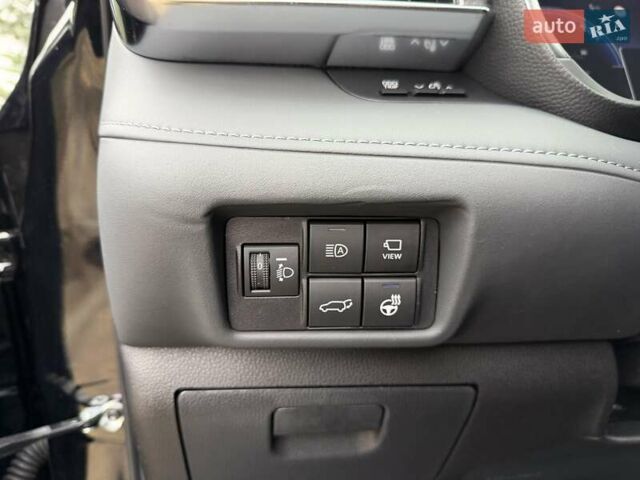 Черный Тойота Хайлендер, объемом двигателя 2.49 л и пробегом 18 тыс. км за 66700 $, фото 52 на Automoto.ua