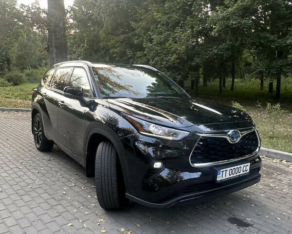 Чорний Тойота Хайлендер, об'ємом двигуна 2.49 л та пробігом 25 тис. км за 70500 $, фото 1 на Automoto.ua