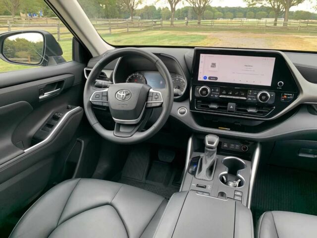 Черный Тойота Хайлендер, объемом двигателя 2.4 л и пробегом 27 тыс. км за 22500 $, фото 11 на Automoto.ua