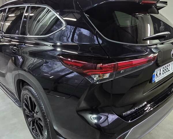 Черный Тойота Хайлендер, объемом двигателя 2.49 л и пробегом 5 тыс. км за 72222 $, фото 5 на Automoto.ua