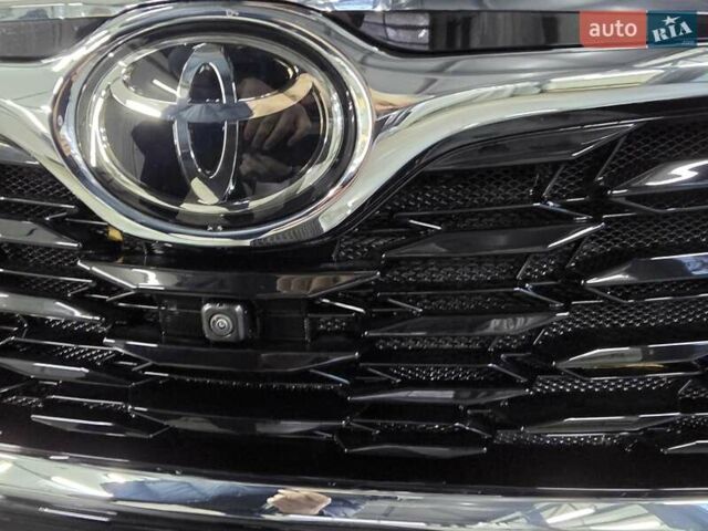 Черный Тойота Хайлендер, объемом двигателя 2.49 л и пробегом 5 тыс. км за 72222 $, фото 26 на Automoto.ua