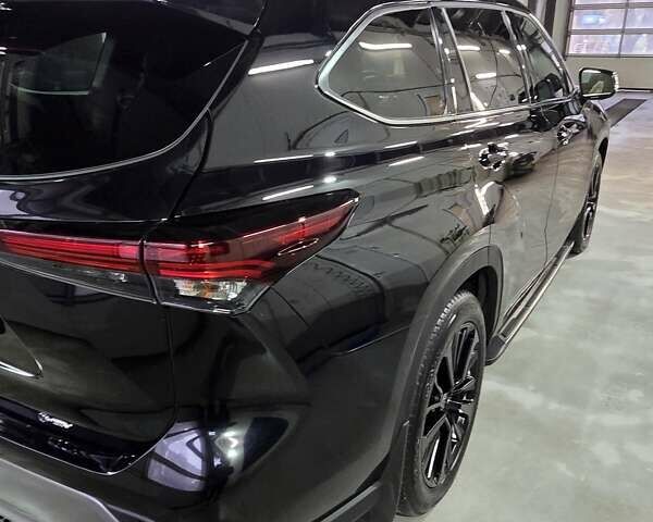 Черный Тойота Хайлендер, объемом двигателя 2.49 л и пробегом 5 тыс. км за 72222 $, фото 8 на Automoto.ua