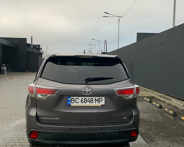 Коричневый Тойота Хайлендер, объемом двигателя 3.46 л и пробегом 189 тыс. км за 17999 $, фото 21 на Automoto.ua