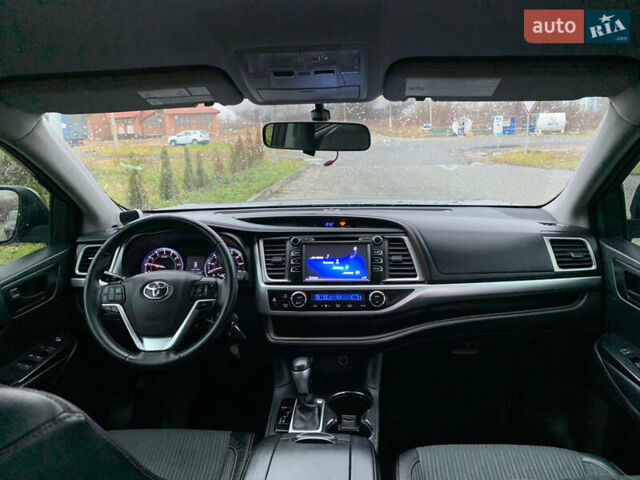 Коричневый Тойота Хайлендер, объемом двигателя 3.46 л и пробегом 189 тыс. км за 17999 $, фото 16 на Automoto.ua