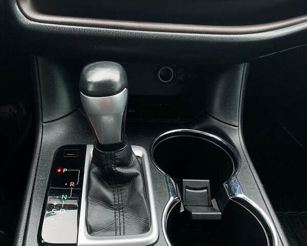 Коричневый Тойота Хайлендер, объемом двигателя 3.46 л и пробегом 189 тыс. км за 17999 $, фото 18 на Automoto.ua