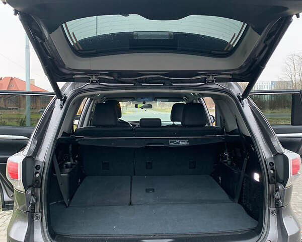 Коричневый Тойота Хайлендер, объемом двигателя 3.46 л и пробегом 189 тыс. км за 17999 $, фото 14 на Automoto.ua