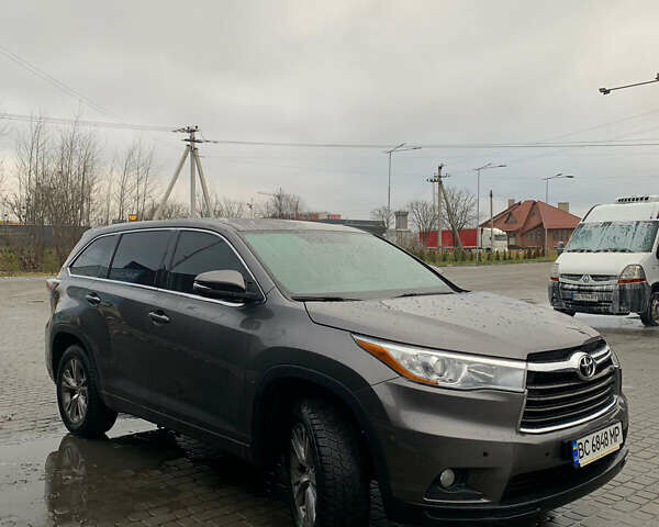 Коричневый Тойота Хайлендер, объемом двигателя 3.46 л и пробегом 189 тыс. км за 17999 $, фото 3 на Automoto.ua