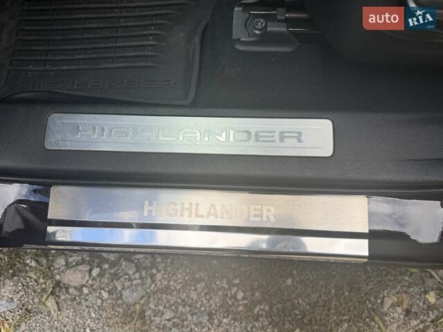 Коричневий Тойота Хайлендер, об'ємом двигуна 3.46 л та пробігом 81 тис. км за 43700 $, фото 32 на Automoto.ua