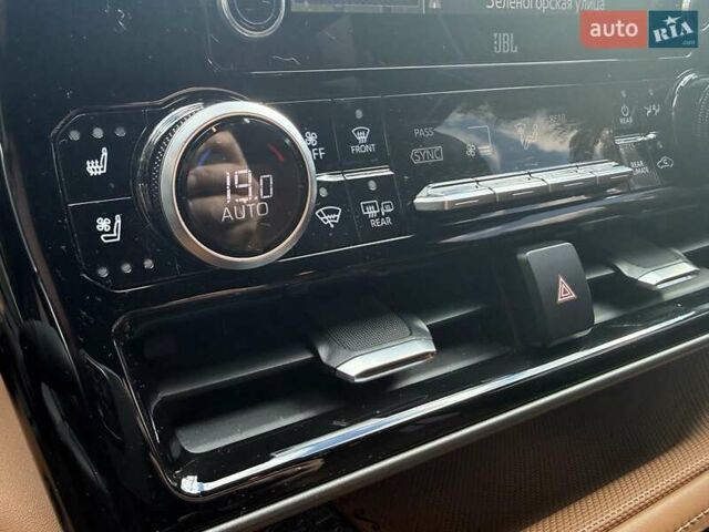 Коричневий Тойота Хайлендер, об'ємом двигуна 3.46 л та пробігом 81 тис. км за 43700 $, фото 25 на Automoto.ua