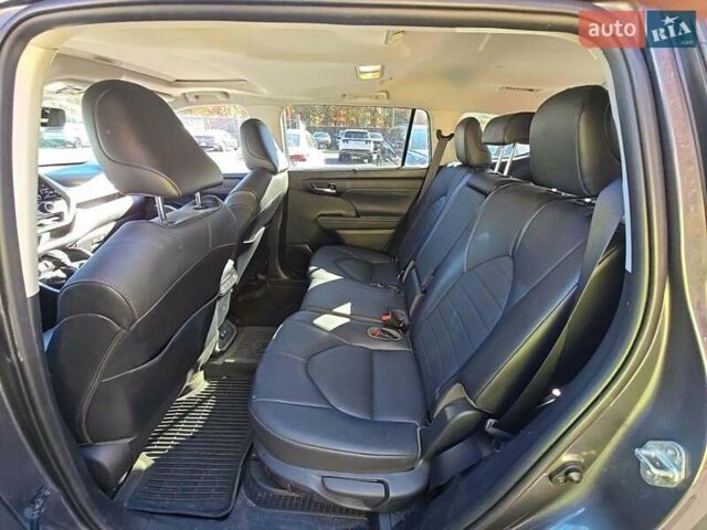 Коричневий Тойота Хайлендер, об'ємом двигуна 2.49 л та пробігом 136 тис. км за 32000 $, фото 3 на Automoto.ua