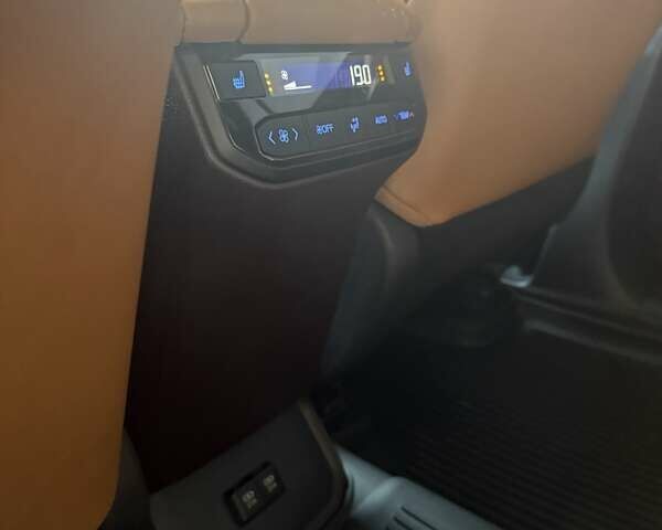 Коричневий Тойота Хайлендер, об'ємом двигуна 3.46 л та пробігом 81 тис. км за 43700 $, фото 46 на Automoto.ua