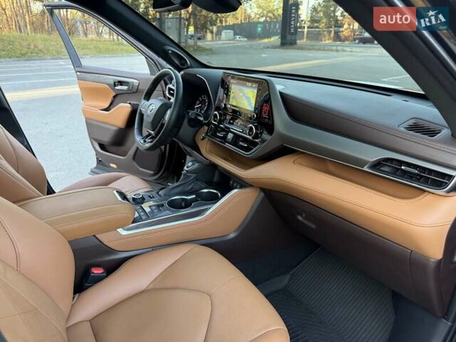 Коричневый Тойота Хайлендер, объемом двигателя 3.46 л и пробегом 75 тыс. км за 48500 $, фото 84 на Automoto.ua