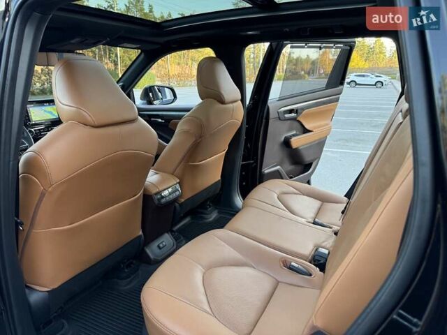 Коричневый Тойота Хайлендер, объемом двигателя 3.46 л и пробегом 75 тыс. км за 48500 $, фото 52 на Automoto.ua