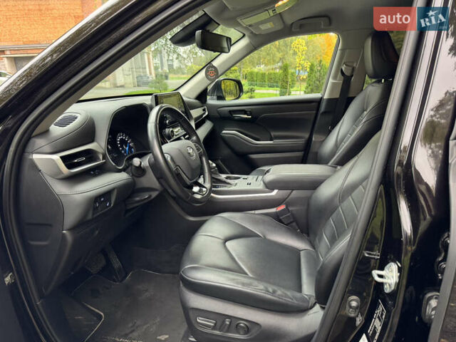 Тойота Хайлендер 2021 в Хмельницком на Automoto.ua Коричневый Тойота Хайлендер, объемом двигателя 2.49 л и пробегом 147 тыс. км за 42400 $, фото 17 на Automoto.ua