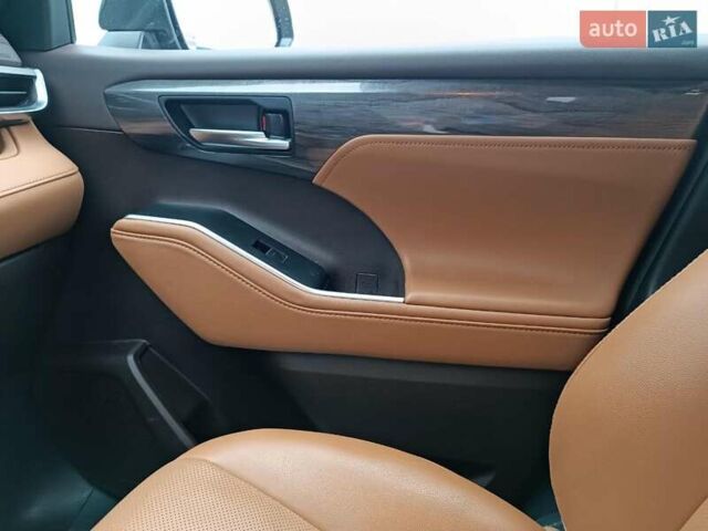 Коричневый Тойота Хайлендер, объемом двигателя 3.5 л и пробегом 64 тыс. км за 42490 $, фото 29 на Automoto.ua