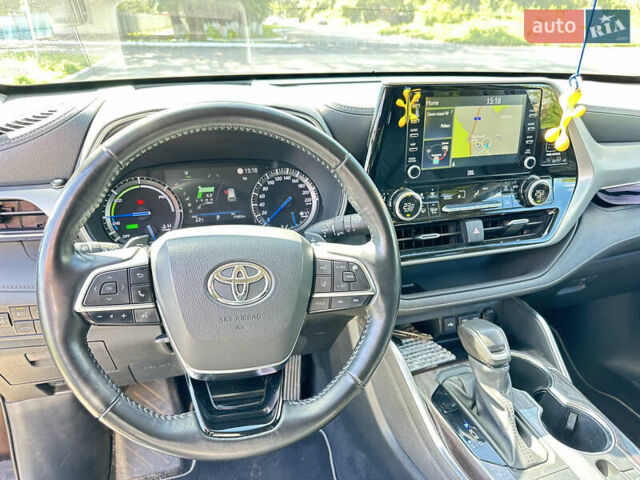 Коричневый Тойота Хайлендер, объемом двигателя 2.49 л и пробегом 77 тыс. км за 50000 $, фото 2 на Automoto.ua