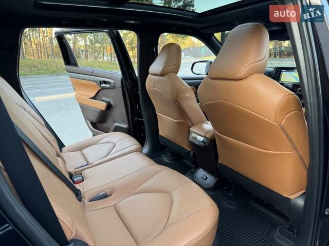 Коричневый Тойота Хайлендер, объемом двигателя 3.46 л и пробегом 75 тыс. км за 48500 $, фото 76 на Automoto.ua
