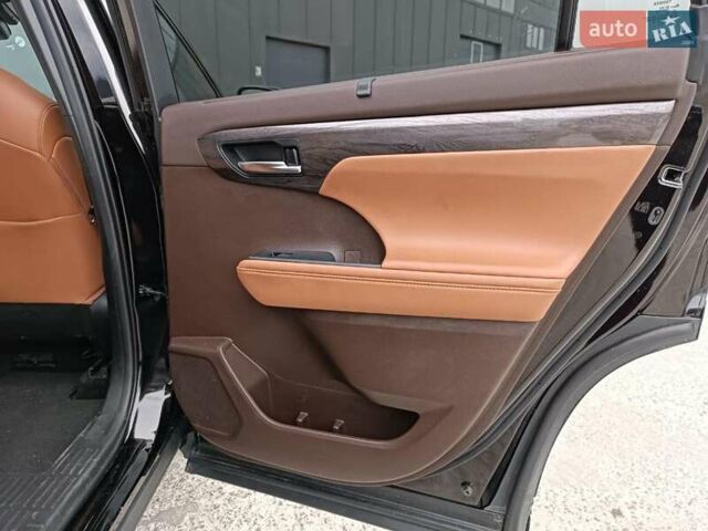 Коричневый Тойота Хайлендер, объемом двигателя 3.5 л и пробегом 64 тыс. км за 42490 $, фото 24 на Automoto.ua