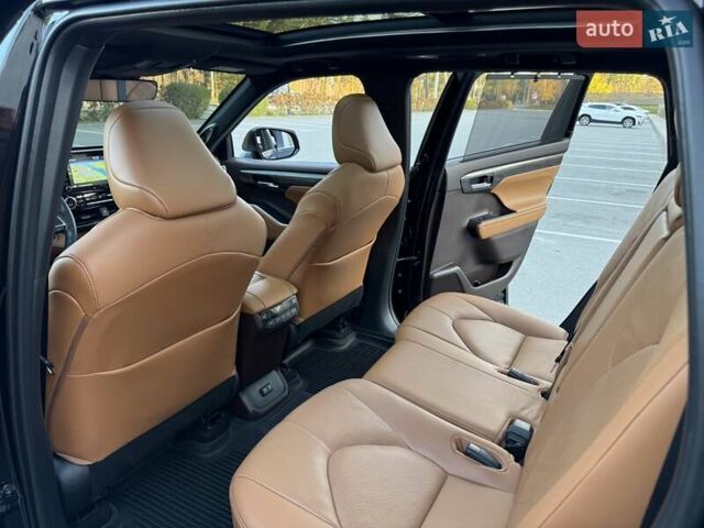 Коричневый Тойота Хайлендер, объемом двигателя 3.46 л и пробегом 75 тыс. км за 48500 $, фото 51 на Automoto.ua