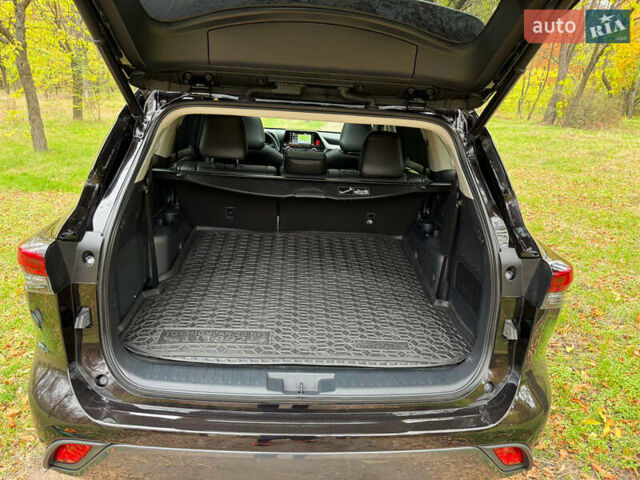 Тойота Хайлендер 2022 в Днепре (Днепропетровске) на Automoto.ua Коричневый Тойота Хайлендер, объемом двигателя 3.46 л и пробегом 41 тыс. км за 52700 $, фото 12 на Automoto.ua