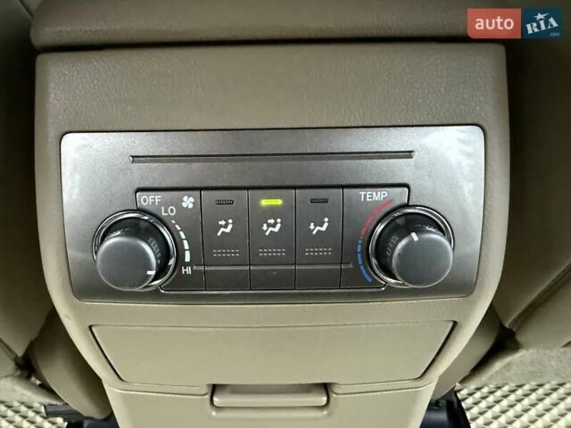 Червоний Тойота Хайлендер, об'ємом двигуна 3.5 л та пробігом 229 тис. км за 15500 $, фото 40 на Automoto.ua