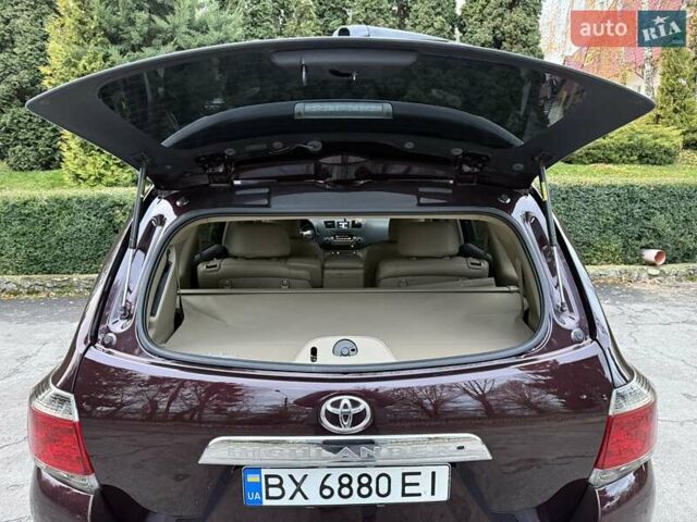 Червоний Тойота Хайлендер, об'ємом двигуна 3.5 л та пробігом 229 тис. км за 15500 $, фото 58 на Automoto.ua
