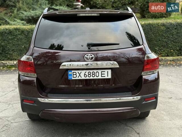 Червоний Тойота Хайлендер, об'ємом двигуна 3.5 л та пробігом 229 тис. км за 15500 $, фото 12 на Automoto.ua