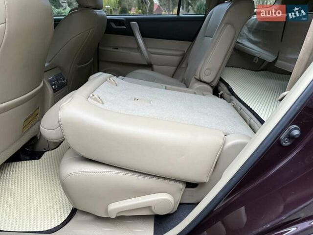 Червоний Тойота Хайлендер, об'ємом двигуна 3.5 л та пробігом 229 тис. км за 15500 $, фото 41 на Automoto.ua