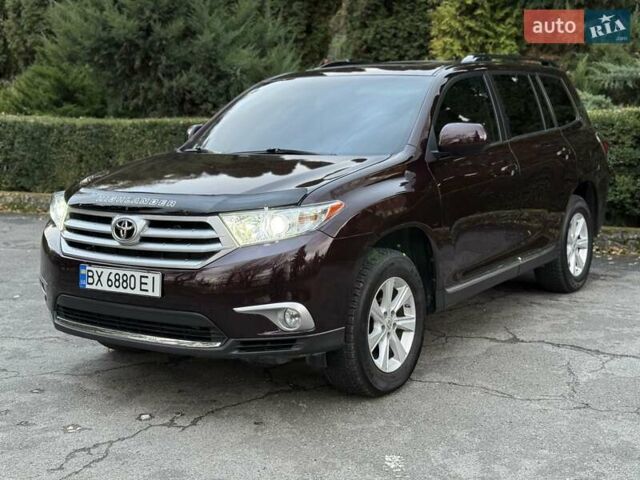 Червоний Тойота Хайлендер, об'ємом двигуна 3.5 л та пробігом 229 тис. км за 15500 $, фото 7 на Automoto.ua