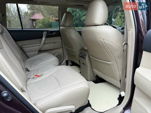 Червоний Тойота Хайлендер, об'ємом двигуна 3.5 л та пробігом 229 тис. км за 15500 $, фото 43 на Automoto.ua