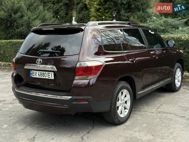 Червоний Тойота Хайлендер, об'ємом двигуна 3.5 л та пробігом 229 тис. км за 15500 $, фото 13 на Automoto.ua