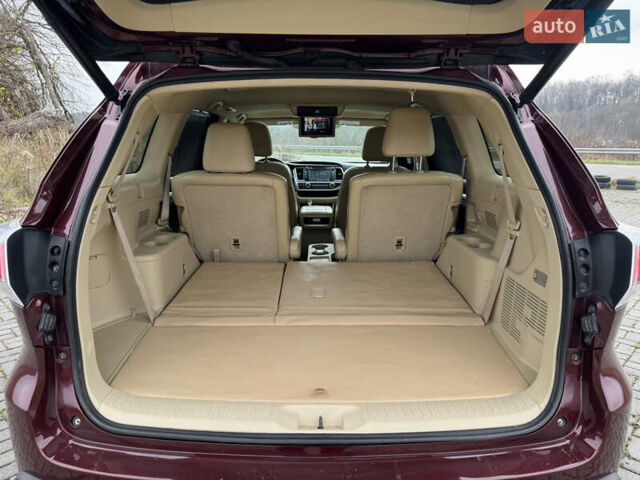 Красный Тойота Хайлендер, объемом двигателя 3.49 л и пробегом 224 тыс. км за 17300 $, фото 34 на Automoto.ua
