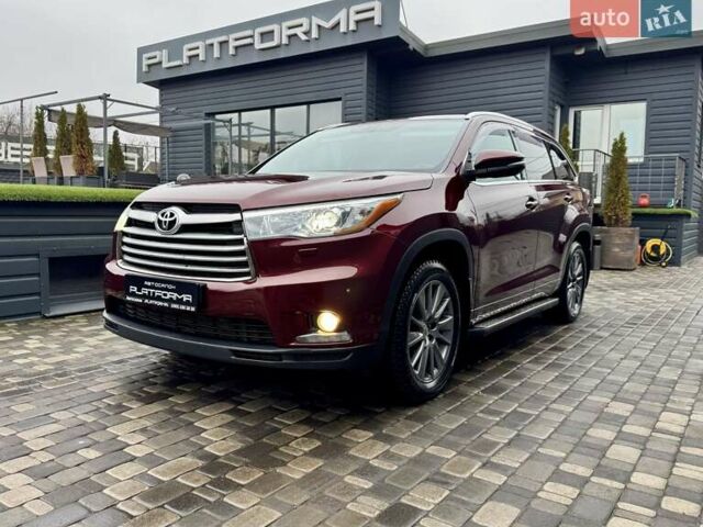 Красный Тойота Хайлендер, объемом двигателя 3.5 л и пробегом 205 тыс. км за 21900 $, фото 3 на Automoto.ua