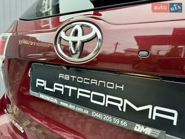 Красный Тойота Хайлендер, объемом двигателя 3.5 л и пробегом 205 тыс. км за 21900 $, фото 53 на Automoto.ua