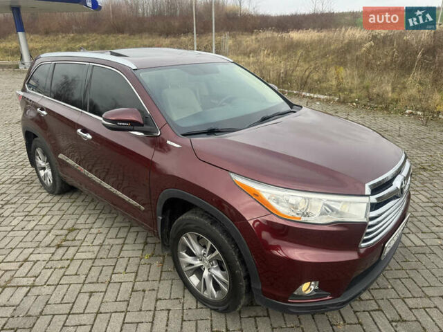 Красный Тойота Хайлендер, объемом двигателя 3.49 л и пробегом 224 тыс. км за 17300 $, фото 13 на Automoto.ua