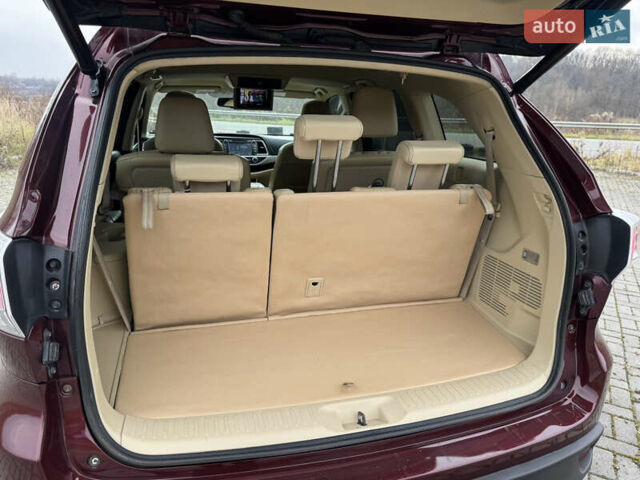 Красный Тойота Хайлендер, объемом двигателя 3.49 л и пробегом 224 тыс. км за 17300 $, фото 33 на Automoto.ua