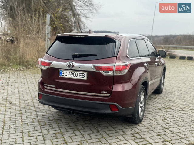 Красный Тойота Хайлендер, объемом двигателя 3.49 л и пробегом 224 тыс. км за 17300 $, фото 6 на Automoto.ua