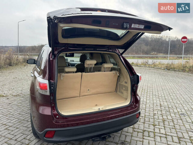 Красный Тойота Хайлендер, объемом двигателя 3.49 л и пробегом 224 тыс. км за 17300 $, фото 32 на Automoto.ua