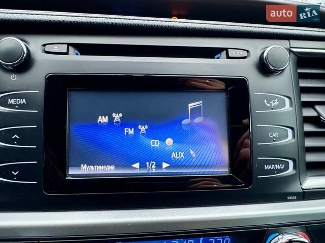 Красный Тойота Хайлендер, объемом двигателя 3.5 л и пробегом 205 тыс. км за 21900 $, фото 47 на Automoto.ua