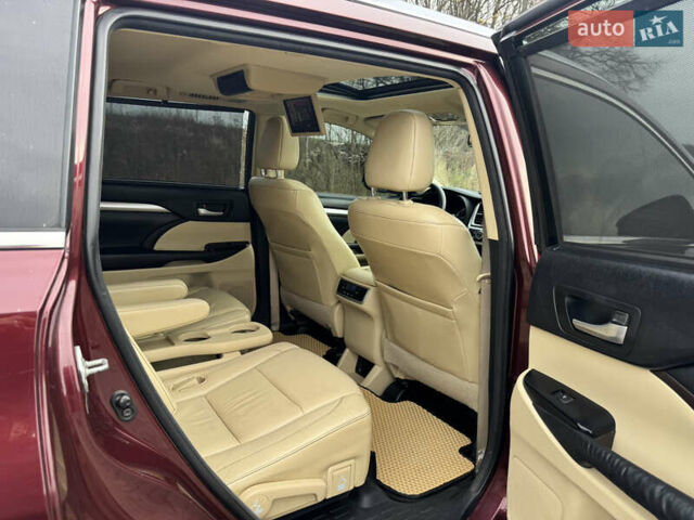 Красный Тойота Хайлендер, объемом двигателя 3.49 л и пробегом 224 тыс. км за 17300 $, фото 28 на Automoto.ua